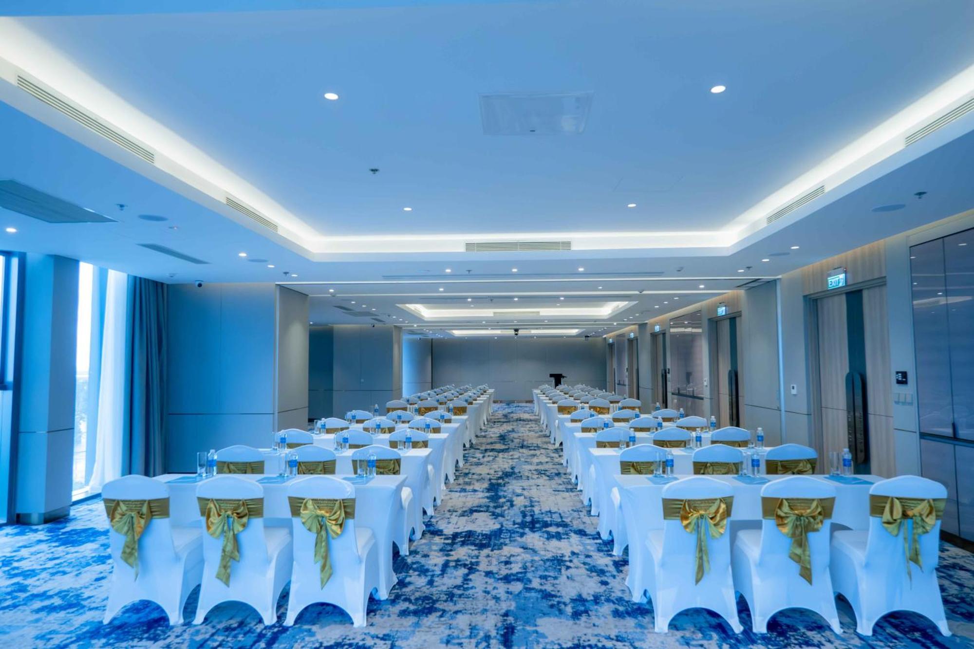 A La Carte Ha Long Bay Managed By Anstay Buitenkant foto